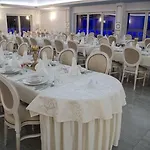 Kiston 4*