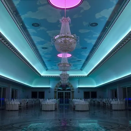 Hotel Kiston Sulęczyno