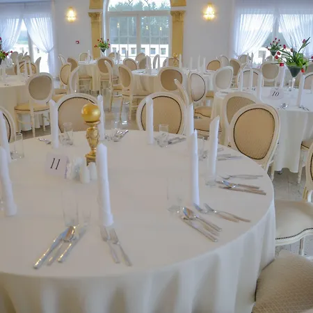 Kiston Hotel