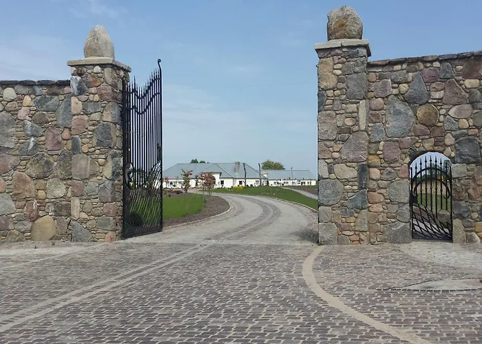 Hotel Kiston Sulęczyno